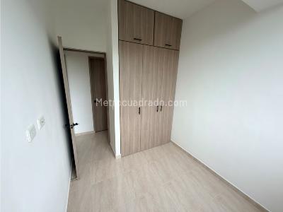 Apartamento de 2 alcobas en venta en Niquia, Bello, 54 m² · foto 8 de 18