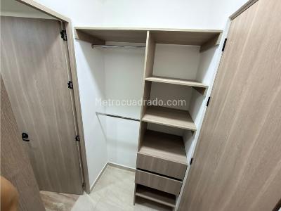 Apartamento de 2 alcobas en venta en Niquia, Bello, 54 m² · foto 9 de 18