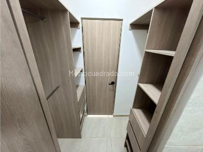 Apartamento de 2 alcobas en venta en Niquia, Bello, 54 m² · foto 10 de 18