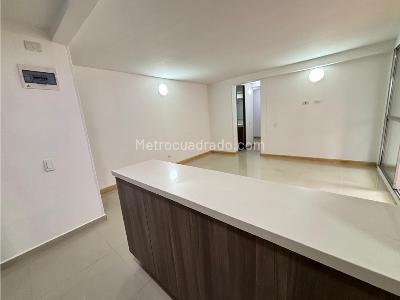 Apartamento de 3 alcobas en venta en Robledo, Medellín, 86 m² · foto 3 de 14