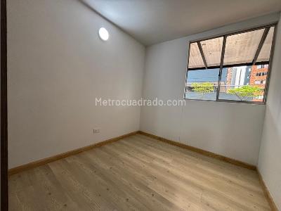 Apartamento de 3 alcobas en venta en Robledo, Medellín, 86 m² · foto 11 de 14