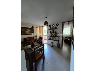Apartamento de 3 alcobas en venta en Madera, Bello, 57 m² · foto 6 de 19