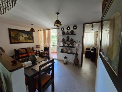 Apartamento de 3 alcobas en venta en Madera, Bello, 57 m² · foto 7 de 19