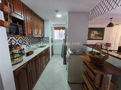 Apartamento de 3 alcobas en venta en Madera, Bello, 57 m² · foto 3 de 19