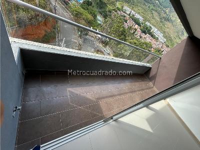 Apartamento de 3 alcobas en venta en Navarra Bello, Bello, 88 m² · foto 8 de 20