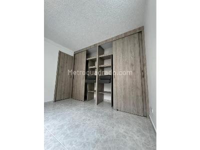 Apartamento de 3 alcobas en venta en Bello Ciudad De Los Puertos, Bello, 68 m² · foto 7 de 11