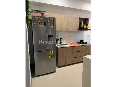 Apartamento de 3 alcobas en venta en Niquia, Bello, 64 m² · foto 2 de 16