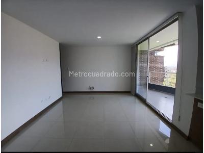 Apartamento en arriendo en Belen, Medellín · foto 3 de 9
