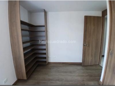 Apartamento en arriendo en Belen, Medellín · foto 7 de 9