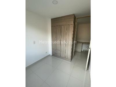 Apartamento de 3 alcobas en venta en Bello Ciudad De Los Puertos, Bello, 55 m² · foto 6 de 11