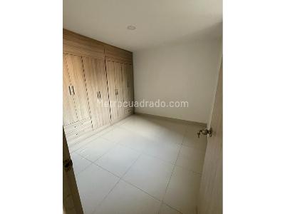 Apartamento de 3 alcobas en venta en Bello Ciudad De Los Puertos, Bello, 55 m² · foto 8 de 11