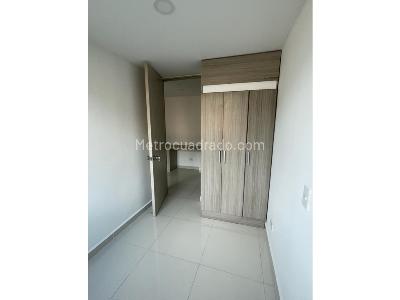 Apartamento de 3 alcobas en venta en Bello Ciudad De Los Puertos, Bello, 55 m² · foto 9 de 11