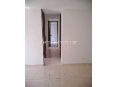 Apartamento de 3 alcobas en venta en El Trapiche, Bello, 60 m² · foto 3 de 7