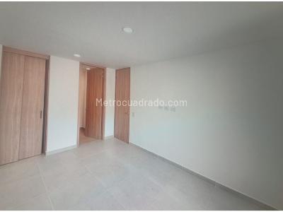 Apartamento de 3 alcobas en venta en Santa Ana, Bello, 72 m² · foto 4 de 11
