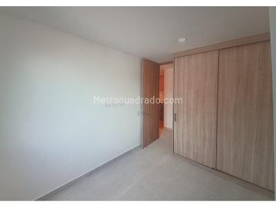 Apartamento de 3 alcobas en venta en Santa Ana, Bello, 72 m² · foto 7 de 11