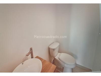 Apartamento de 3 alcobas en venta en Santa Ana, Bello, 72 m² · foto 10 de 11