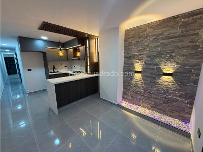Apartamento de 3 alcobas en venta en Perez, Bello, 80 m² · foto 2 de 12