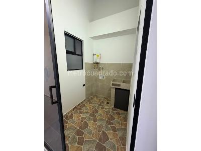 Apartamento de 3 alcobas en venta en Perez, Bello, 80 m² · foto 8 de 12