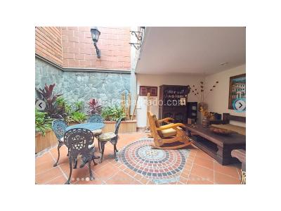 Casa de 4 alcobas en venta en Loma De Los Bernal, Medellín, 210 m² · foto 5 de 20
