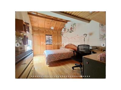 Casa de 4 alcobas en venta en Loma De Los Bernal, Medellín, 210 m² · foto 11 de 20