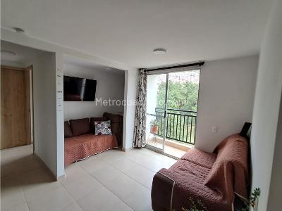 Apartamento de 2 alcobas en venta en Amazonia, Bello, 56 m² · foto 5 de 16