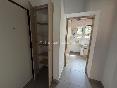 Apartamento en venta en Loma De Las Brujas, Envigado · foto 8 de 14