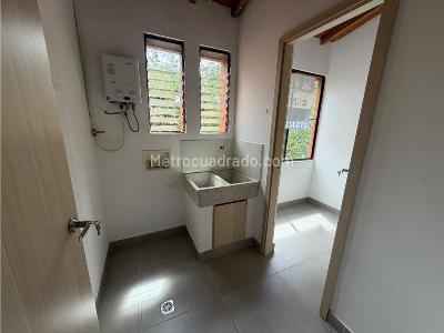 Apartamento en venta en Loma De Las Brujas, Envigado · foto 11 de 14