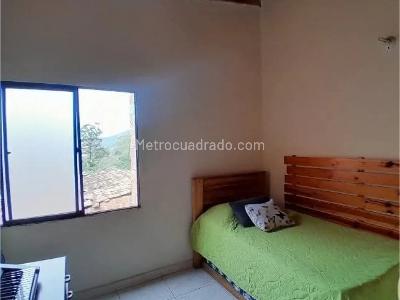 Apartamento de 2 alcobas en venta en Santa Ana, Bello, 74 m² · foto 6 de 13