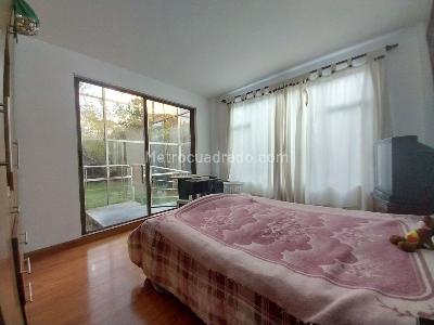 Casa de 4 alcobas en venta en Vda Canelon, Cajicá, 257 m² · foto 17 de 20