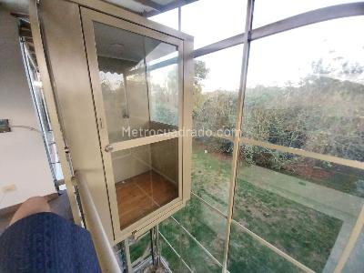 Casa de 4 alcobas en venta en Vda Canelon, Cajicá, 257 m² · foto 4 de 20