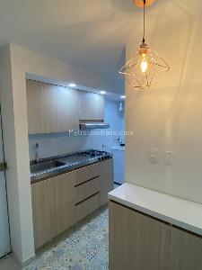 Apartamento de 2 alcobas en venta en Fontibon, Bogotá, 46 m² · foto 2 de 10