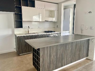 Apartamento de 3 alcobas en venta en Modelia Reservado, Bogotá, 79 m² · foto 7 de 13