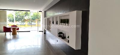 Apartamento de 3 alcobas en venta en Modelia Reservado, Bogotá, 79 m² · foto 3 de 13