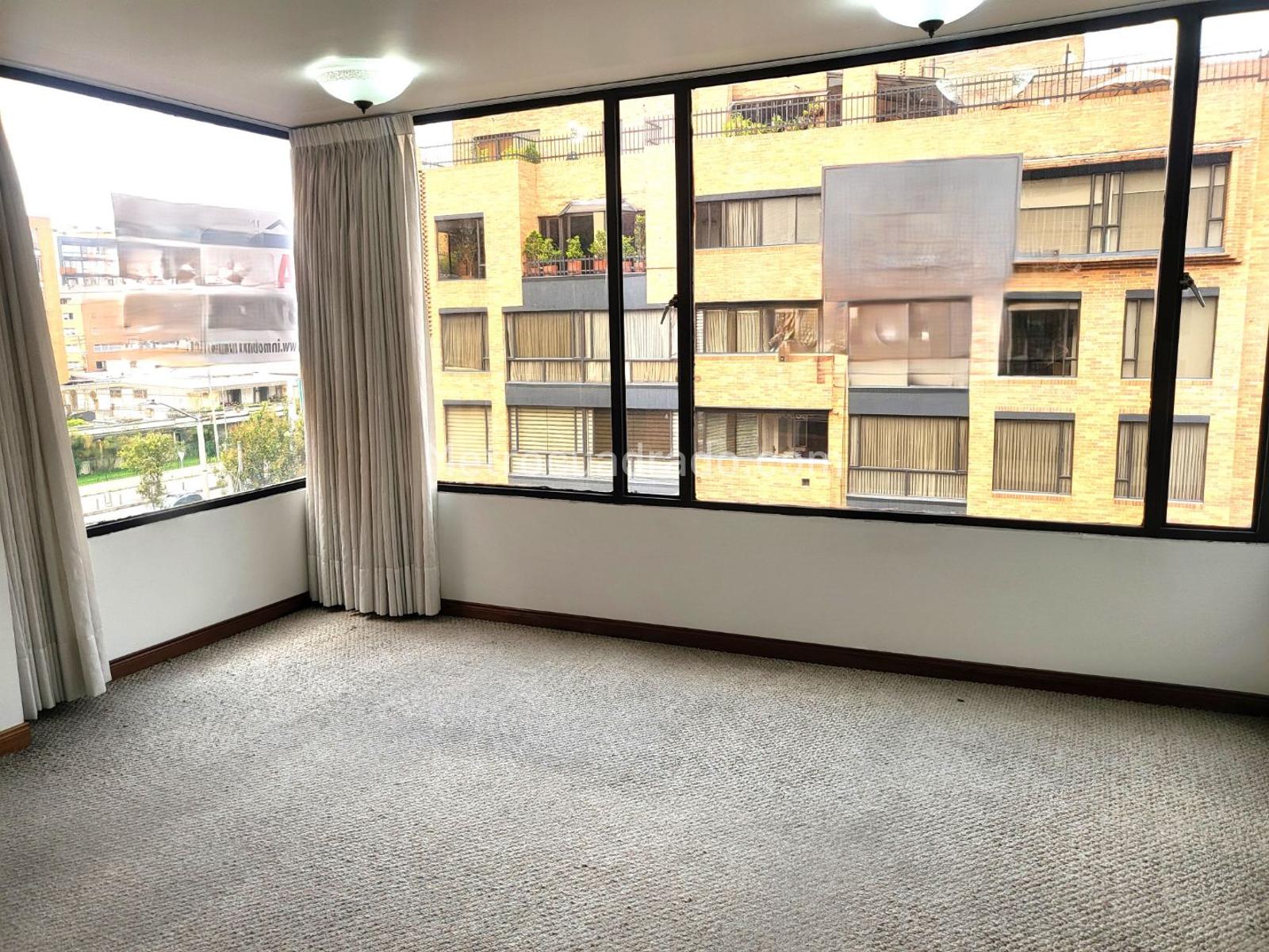 Apartamento de 3 habitaciones en arriendo en Chico Norte Et Iii, Bogotá — imagen 1 de 20
