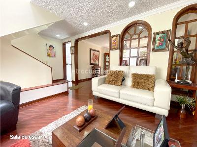 Casa de 4 alcobas en venta en San Patricio, Bogotá, 194 m² · foto 6 de 20