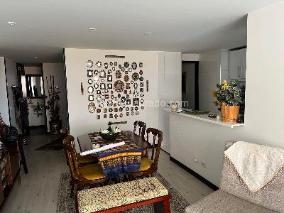 Apartamento de 3 alcobas en venta en Acacias De Belmira, Bogotá, 98 m² · foto 4 de 20