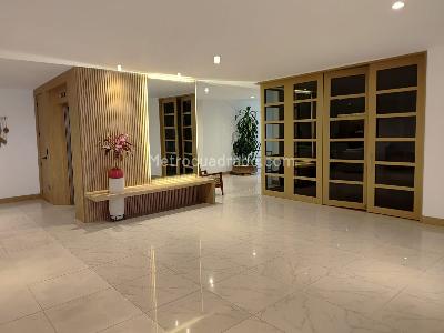 Apartamento de 4 alcobas en venta en Chico Navarra, Bogotá, 185 m² · foto 16 de 20