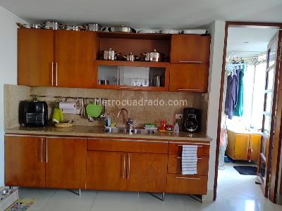 Apartamento de 4 alcobas en venta en Chico Navarra, Bogotá, 185 m² · foto 17 de 20