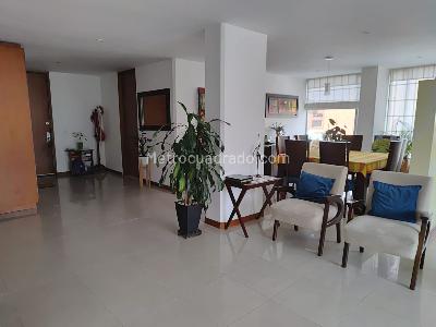 Apartamento de 4 alcobas en venta en Chico Navarra, Bogotá, 185 m² · foto 5 de 20