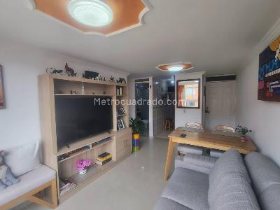 Apartamento de 2 alcobas en venta en Horizontes Norte, Bogotá, 36 m² · foto 2 de 20