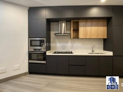 Apartamento de 1 alcoba en venta en Bella Suiza, Bogotá, 38 m² · foto 2 de 20
