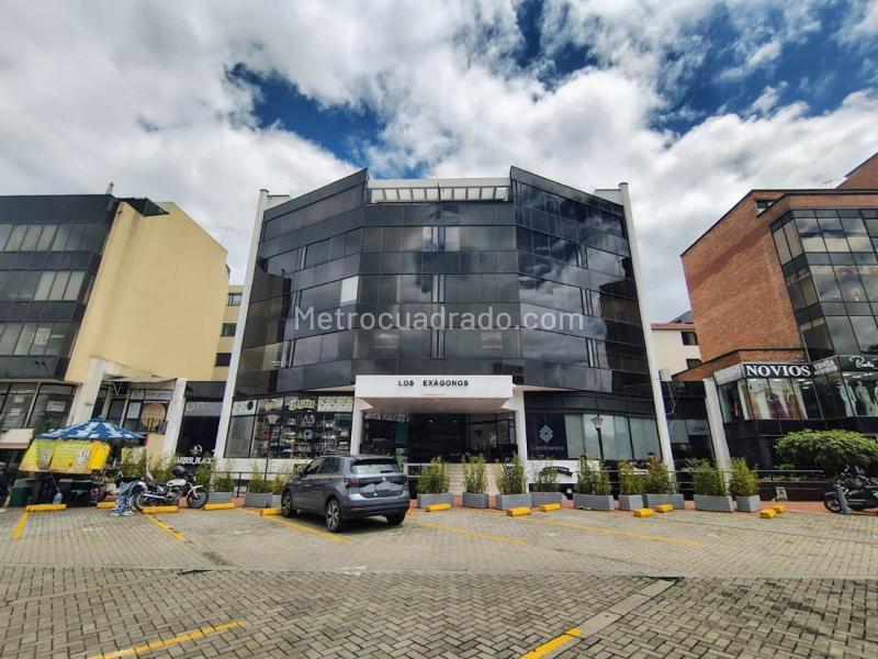 Oficina en Arriendo, Santa Barbara Central, Bogotá D.C. - Vista 3