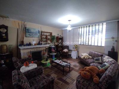 Casa en venta en Normandia, Bogotá · foto 16 de 20