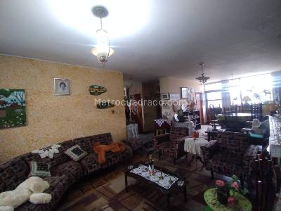 Casa en venta en Normandia, Bogotá · foto 17 de 20