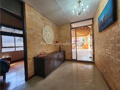 Casa de 4 alcobas en venta en Loma Del Escobero, Medellín, 480 m² · foto 20 de 20