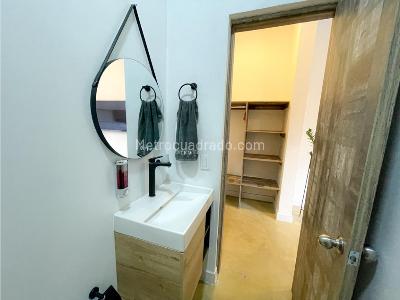Casa de 5 alcobas en venta en El Poblado, Medellín · foto 13 de 20