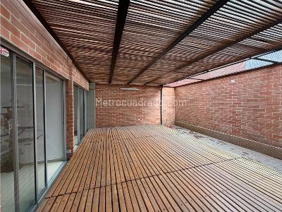 Apartamento de 3 alcobas en venta en Laureles, Medellín, 142 m² · foto 12 de 18