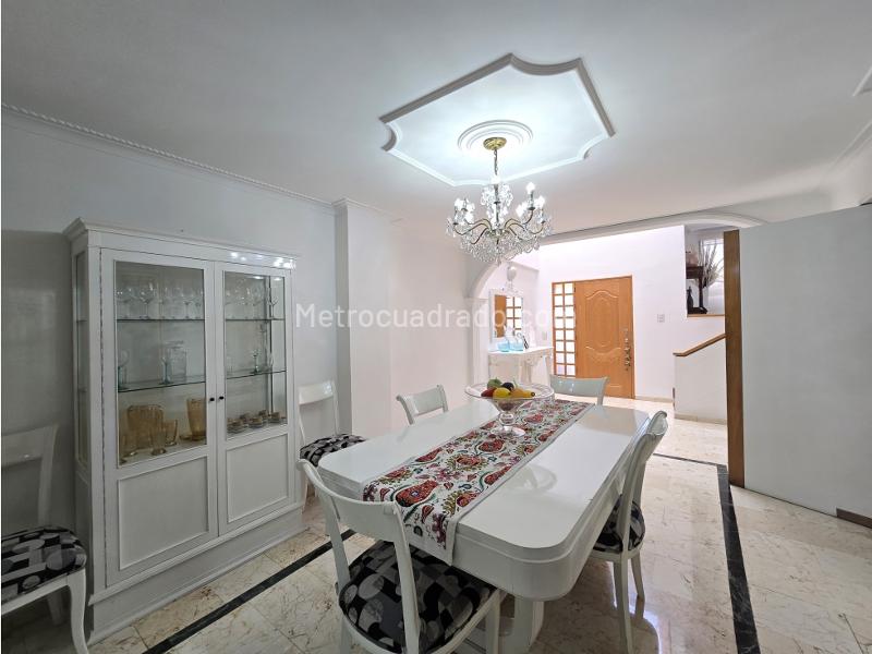 Casa en Venta, Poblado, Medellín - Widok 5