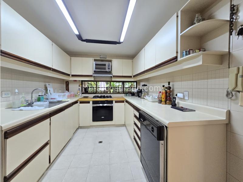 Casa en Venta, Poblado, Medellín - Więcej