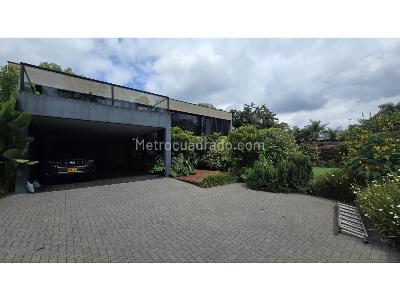Casa de 4 alcobas en venta en Llanogrande, Rionegro, 1643 m² · foto 4 de 20